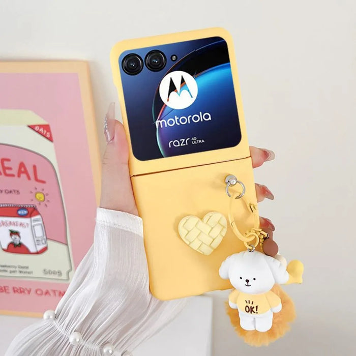 Cute Skin-Friendly Hard Back Cover With keychain For Motorola Razr 40